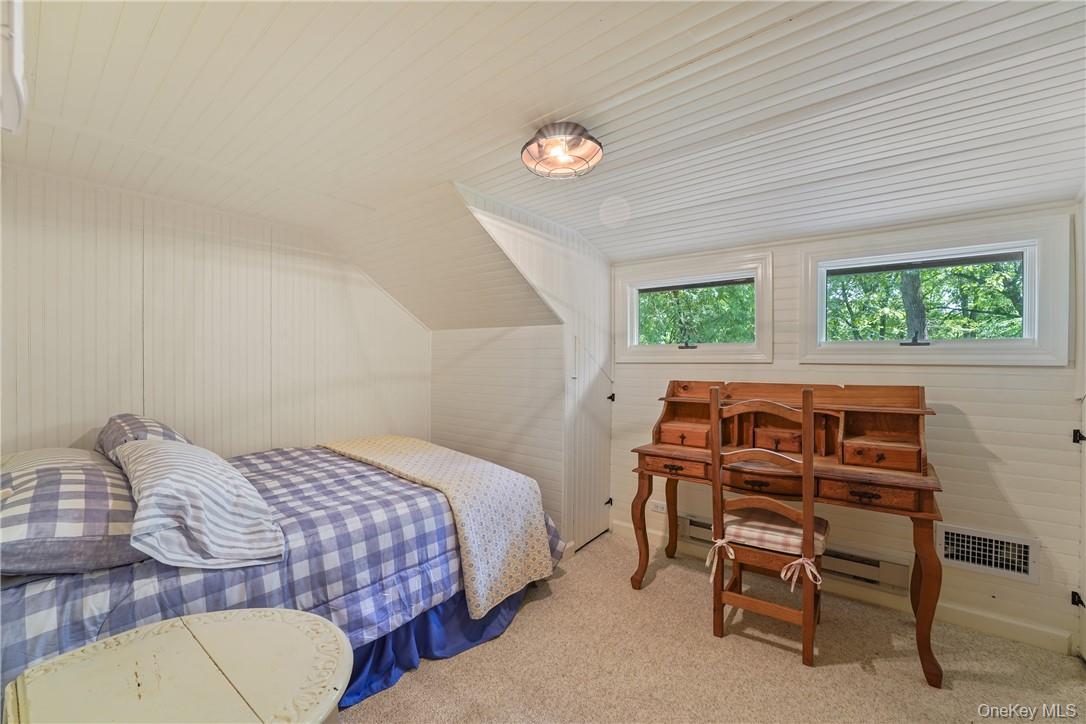 1028892 Property Photo 13