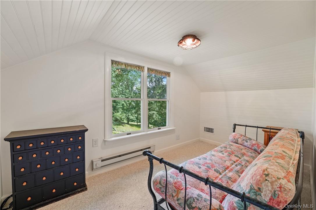 1028892 Property Photo 14