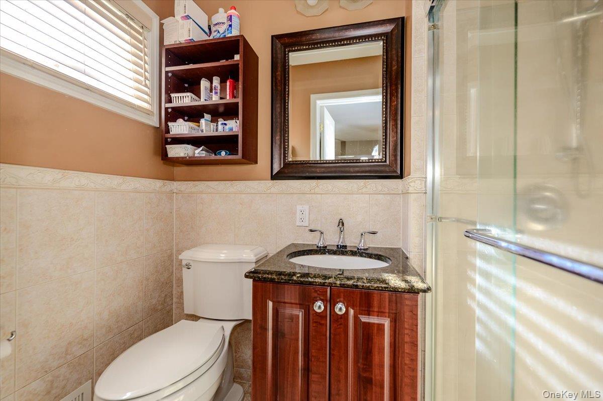 6 Geoffrey Lane Property Photo 12