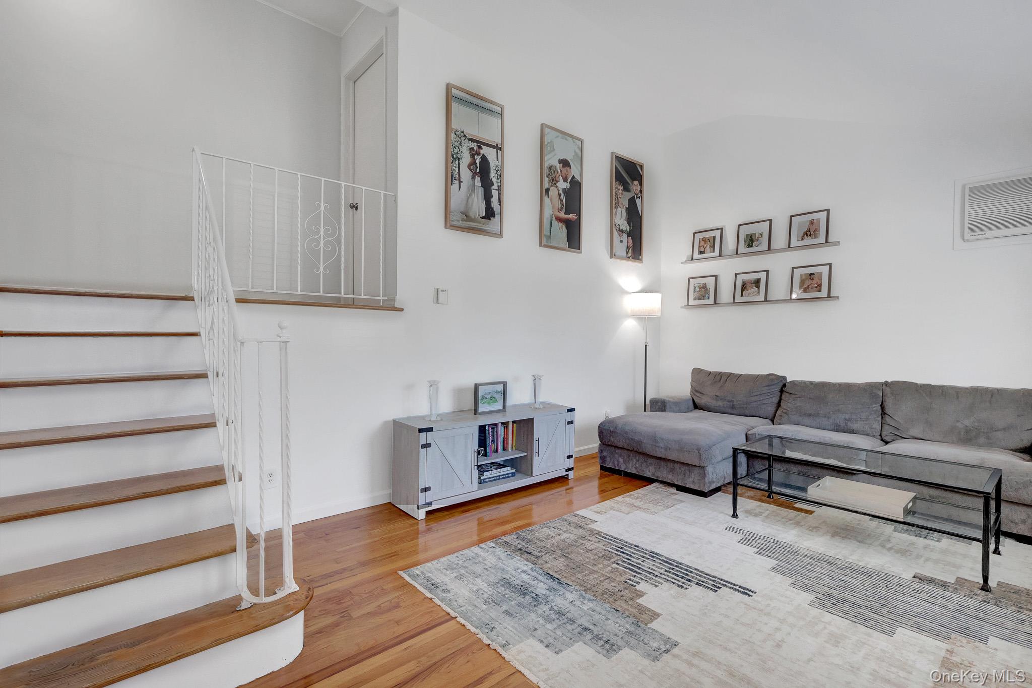 344 Tremont Road Property Photo 2