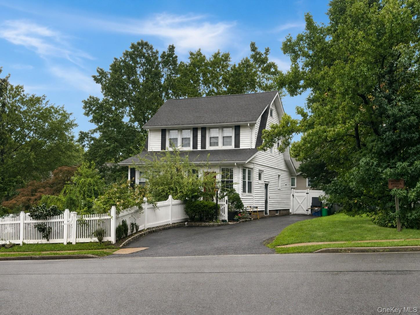 36 Highview Avenue Property Photo 1