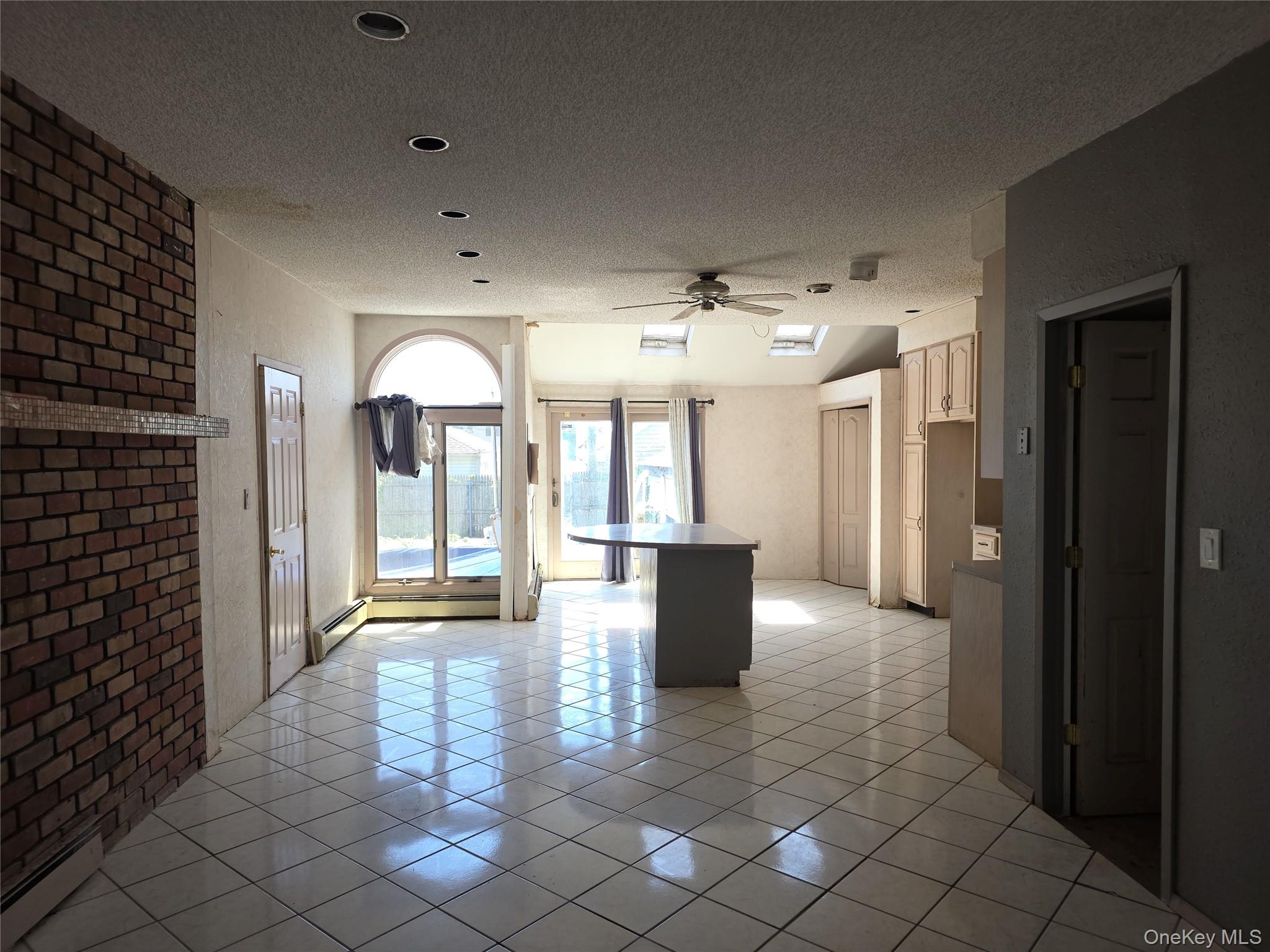 39 Kent Road Property Photo 2