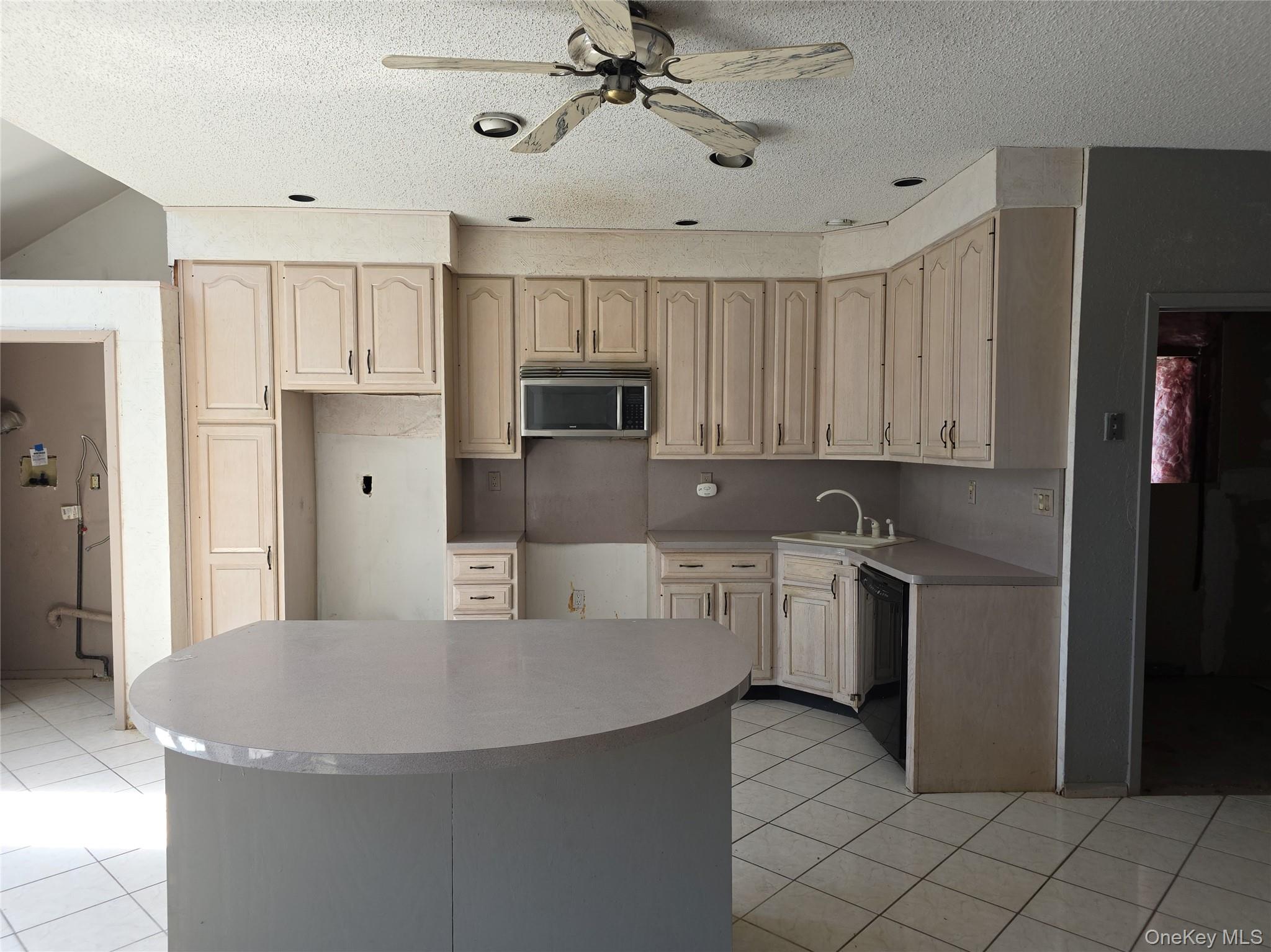 39 Kent Road Property Photo 10