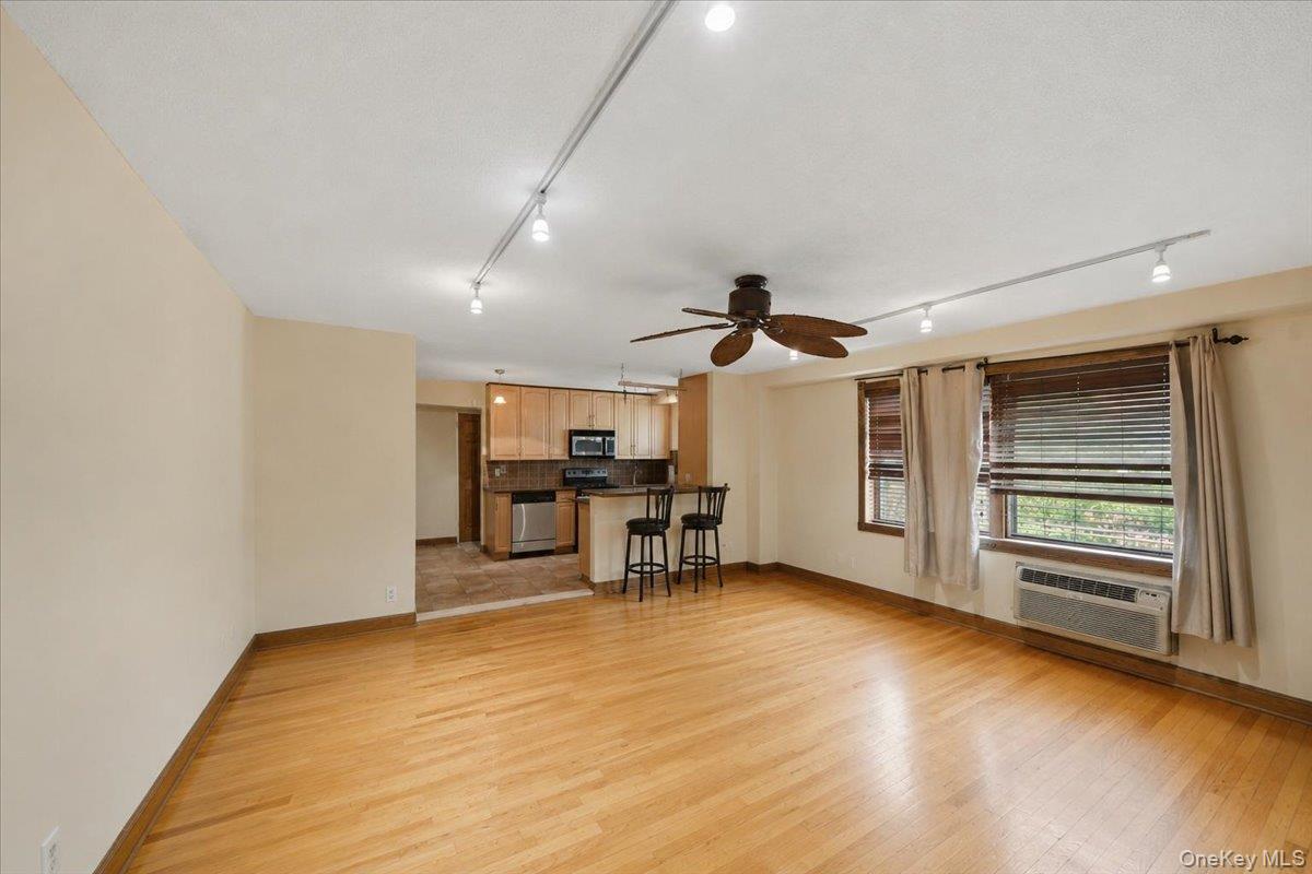 6291 Broadway A6 Property Photo 9