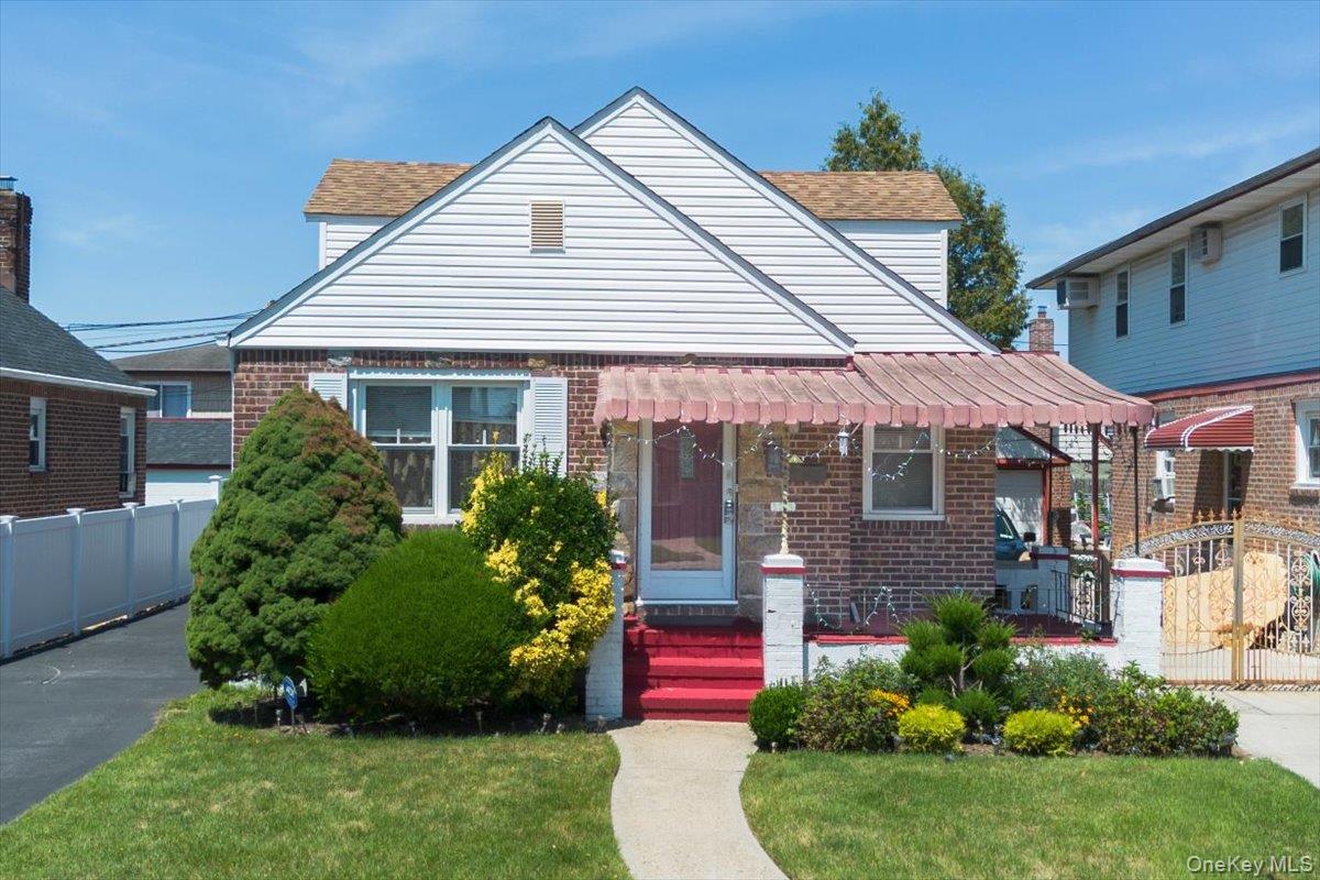 125 Sterling Road Property Photo 1