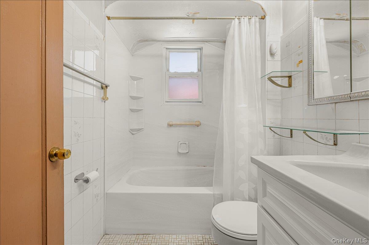 125 Sterling Road Property Photo 10