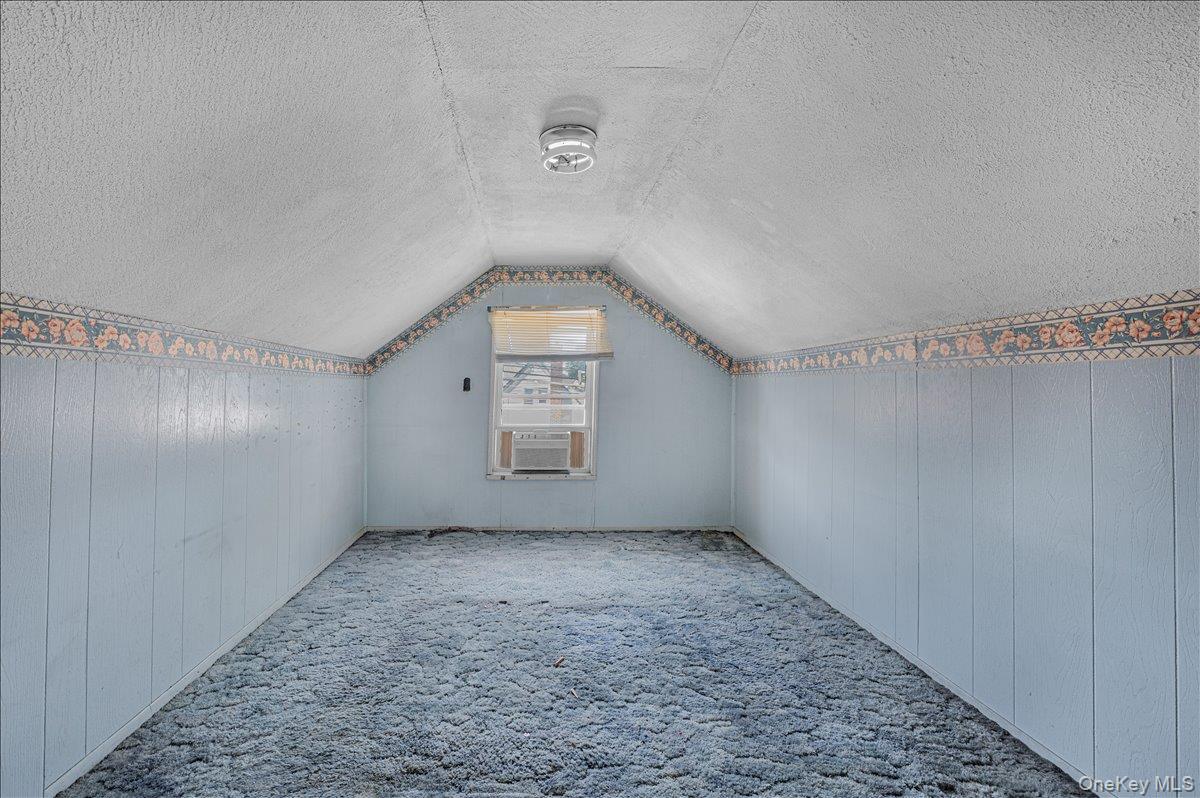 125 Sterling Road Property Photo 16