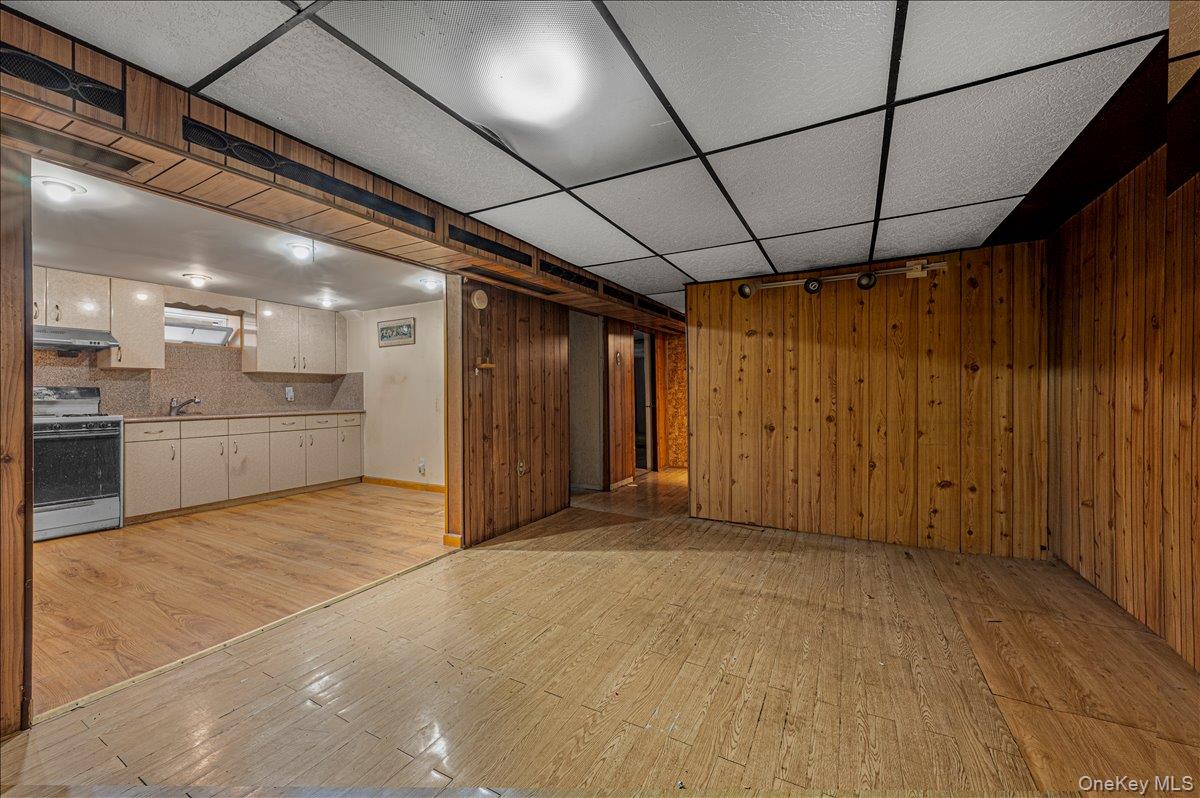 125 Sterling Road Property Photo 20