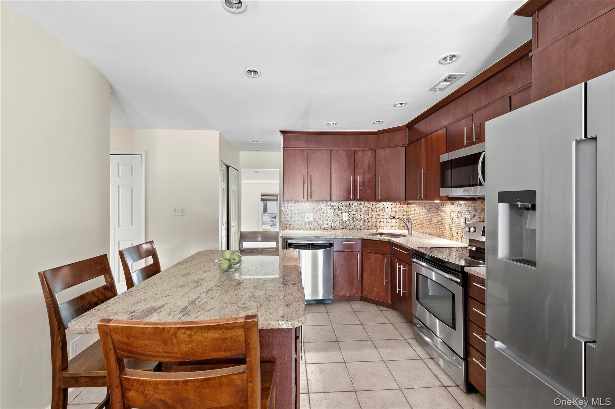 26 Jennings Lane Property Photo 10