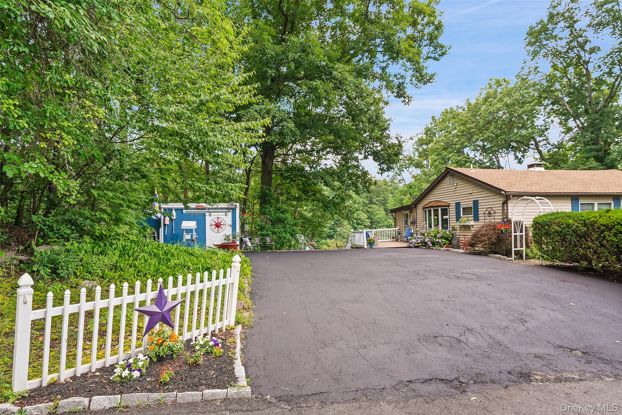 18 Sylvan Road Property Photo 3