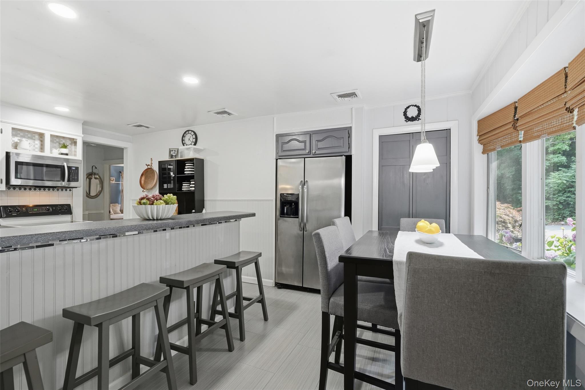 18 Sylvan Road Property Photo 10