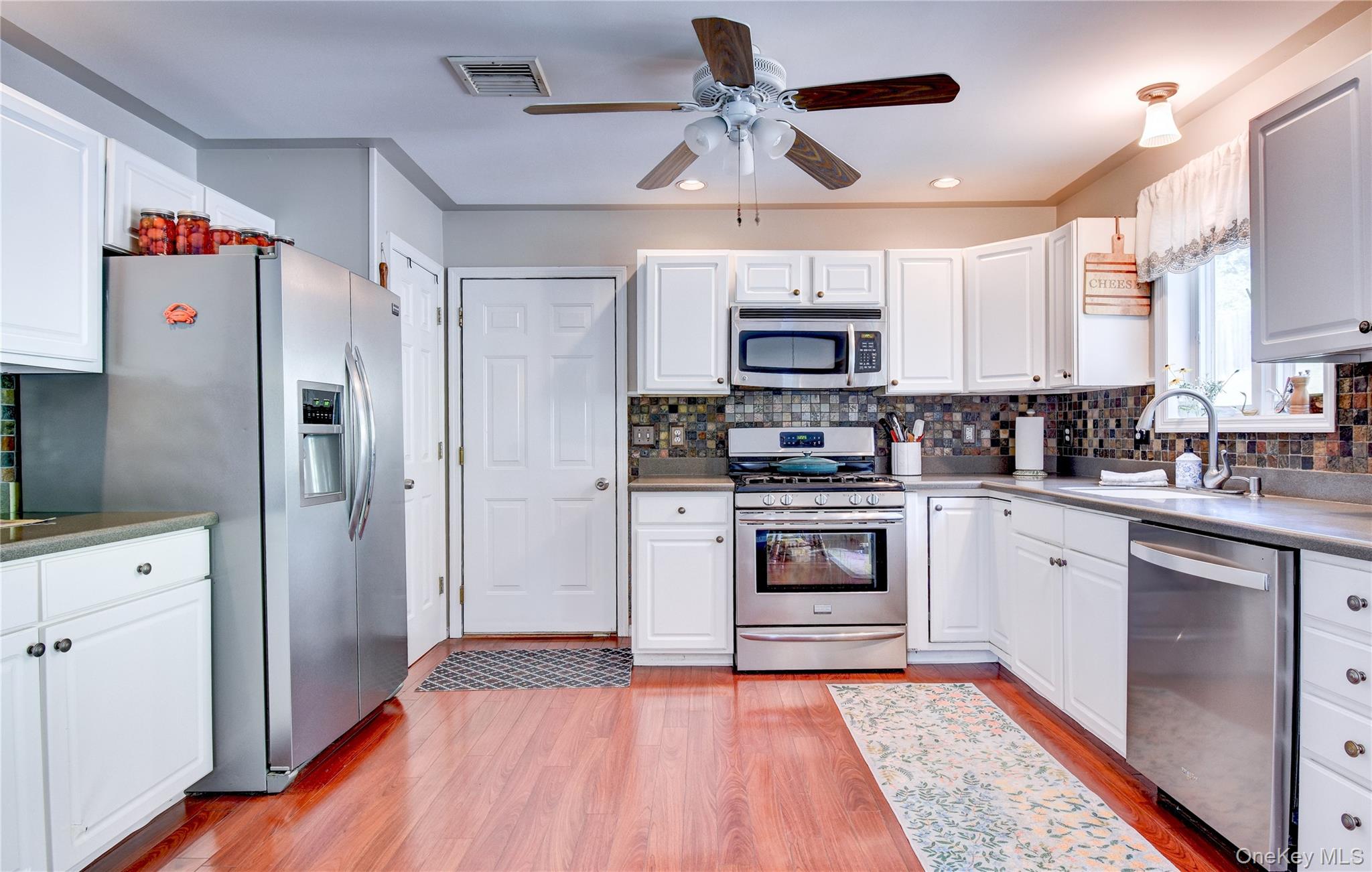 24 Valley View Circle Property Photo 11