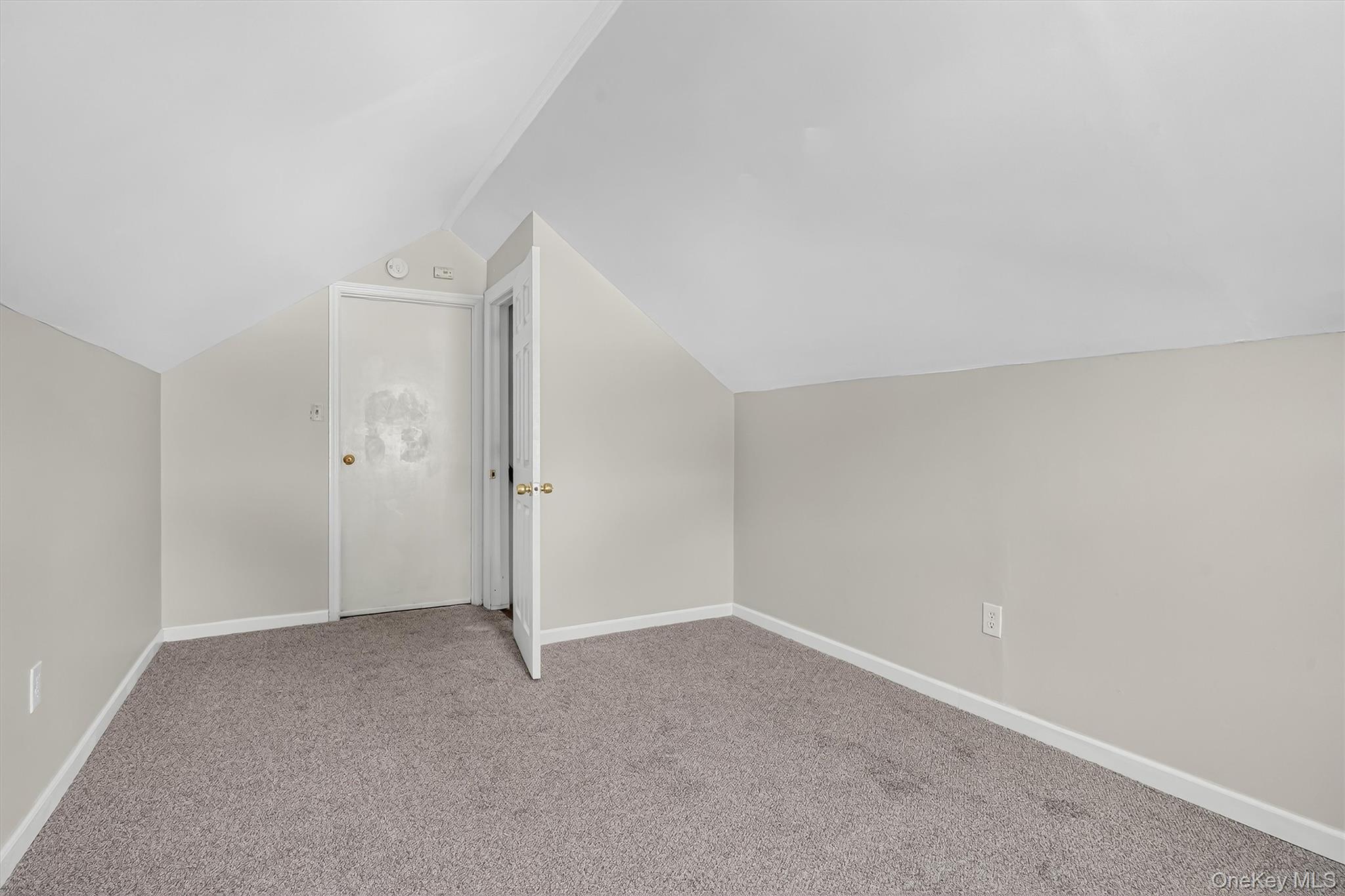 6 Broad Street Property Photo 15