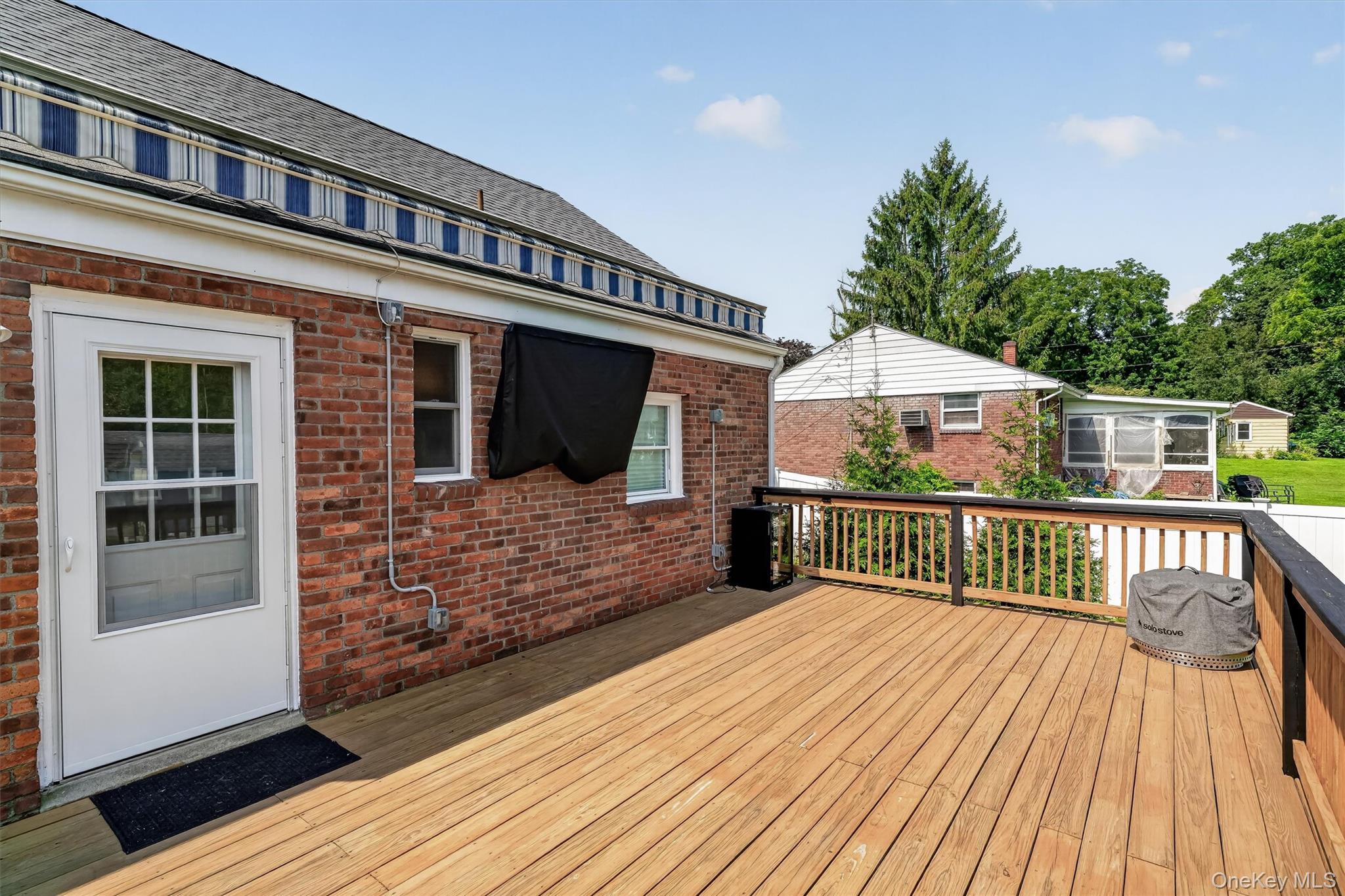 6 Broad Street Property Photo 17
