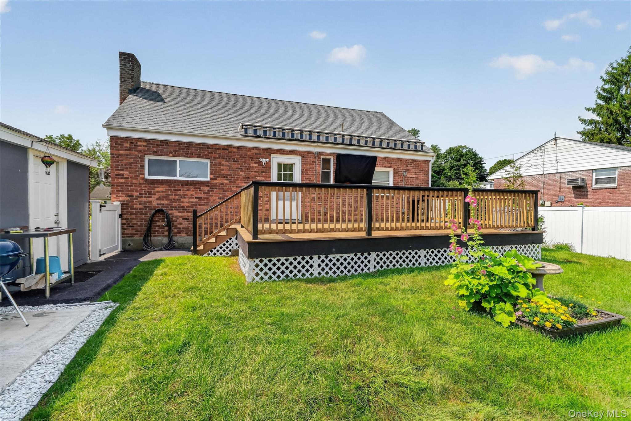 6 Broad Street Property Photo 19