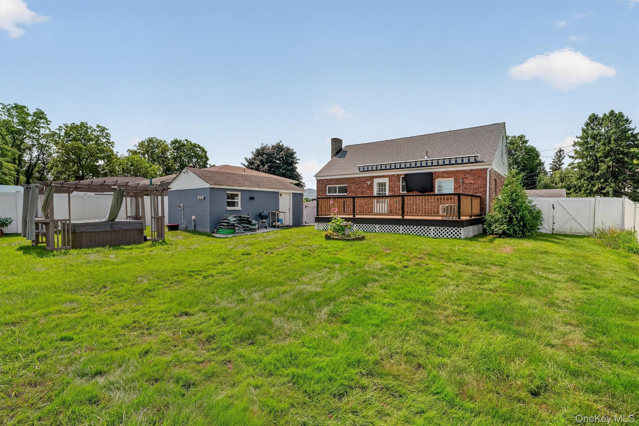 6 Broad Street Property Photo 21