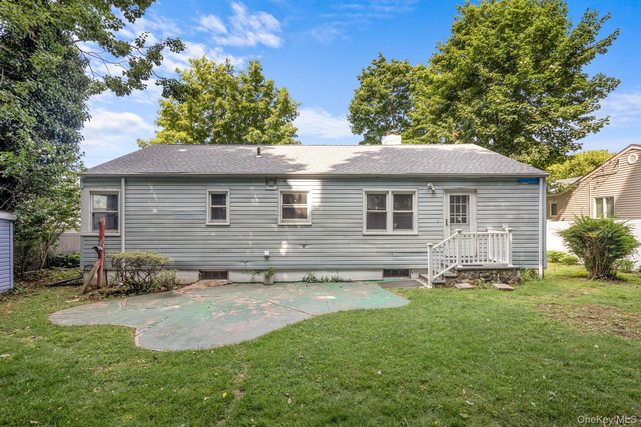 105 Hilltop Road Property Photo 6