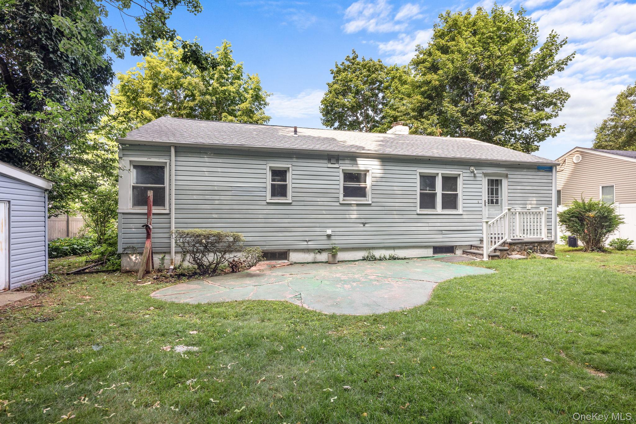 105 Hilltop Road Property Photo 7