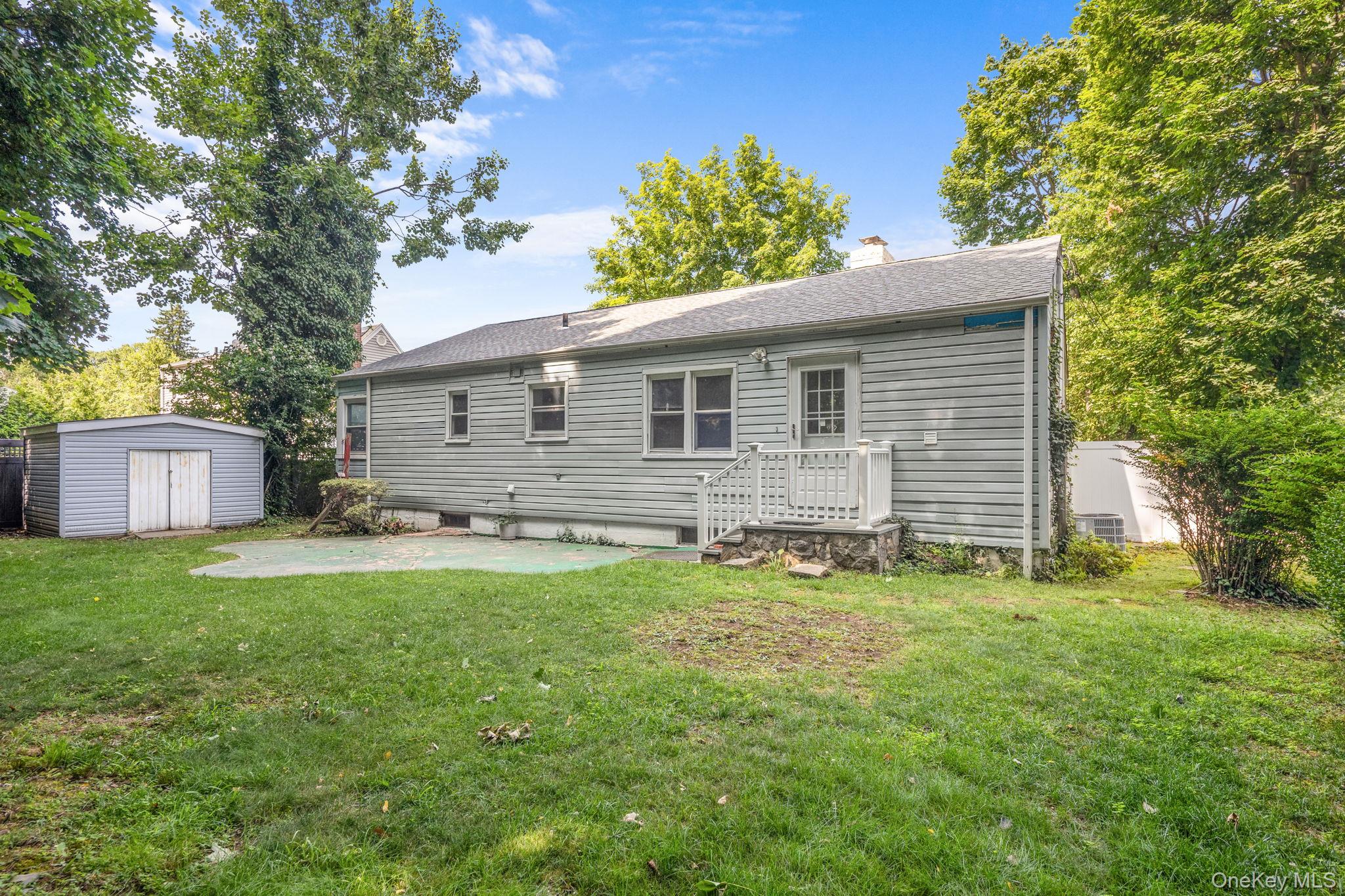 105 Hilltop Road Property Photo 8