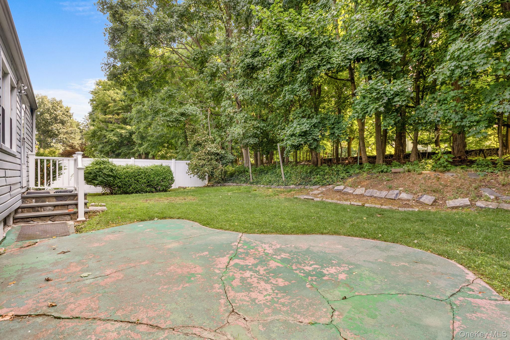 105 Hilltop Road Property Photo 9
