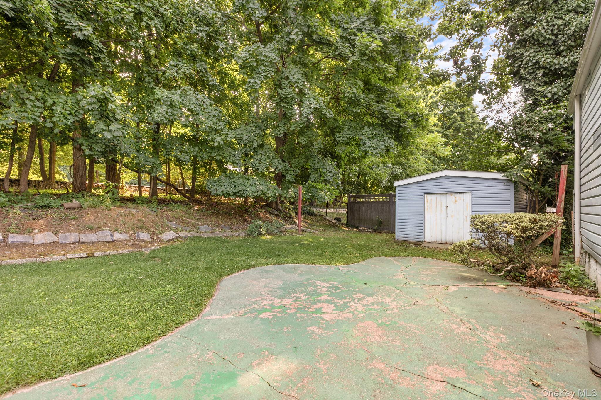 105 Hilltop Road Property Photo 12
