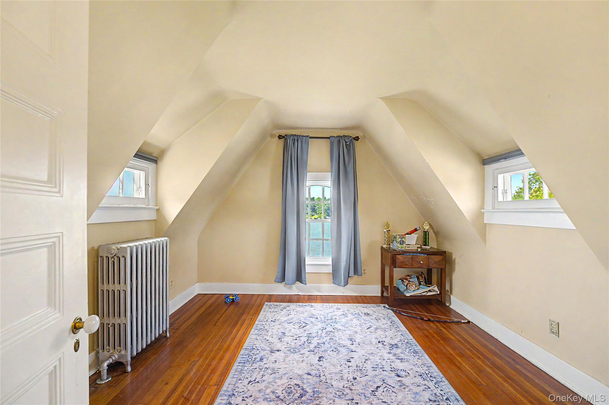 1120 Shore Road Property Photo 33