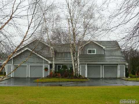 132 Captains Court Property Photo 1