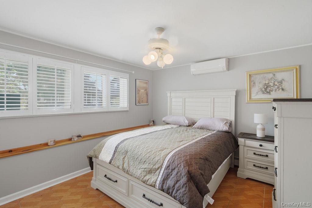 165 Meister Boulevard Property Photo 8
