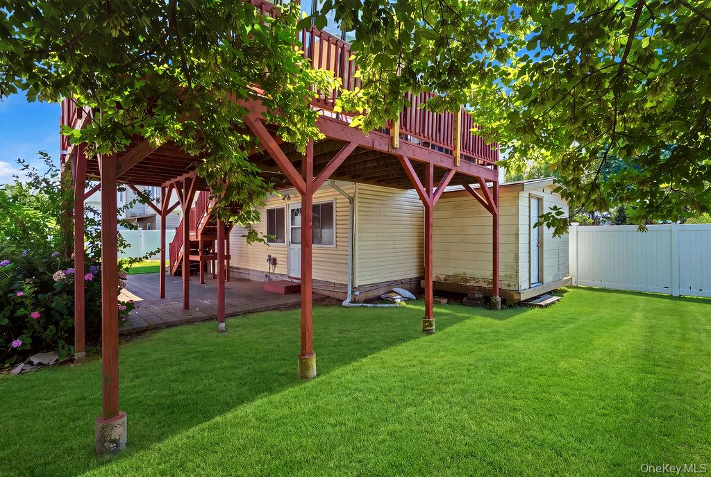 165 Meister Boulevard Property Photo 15