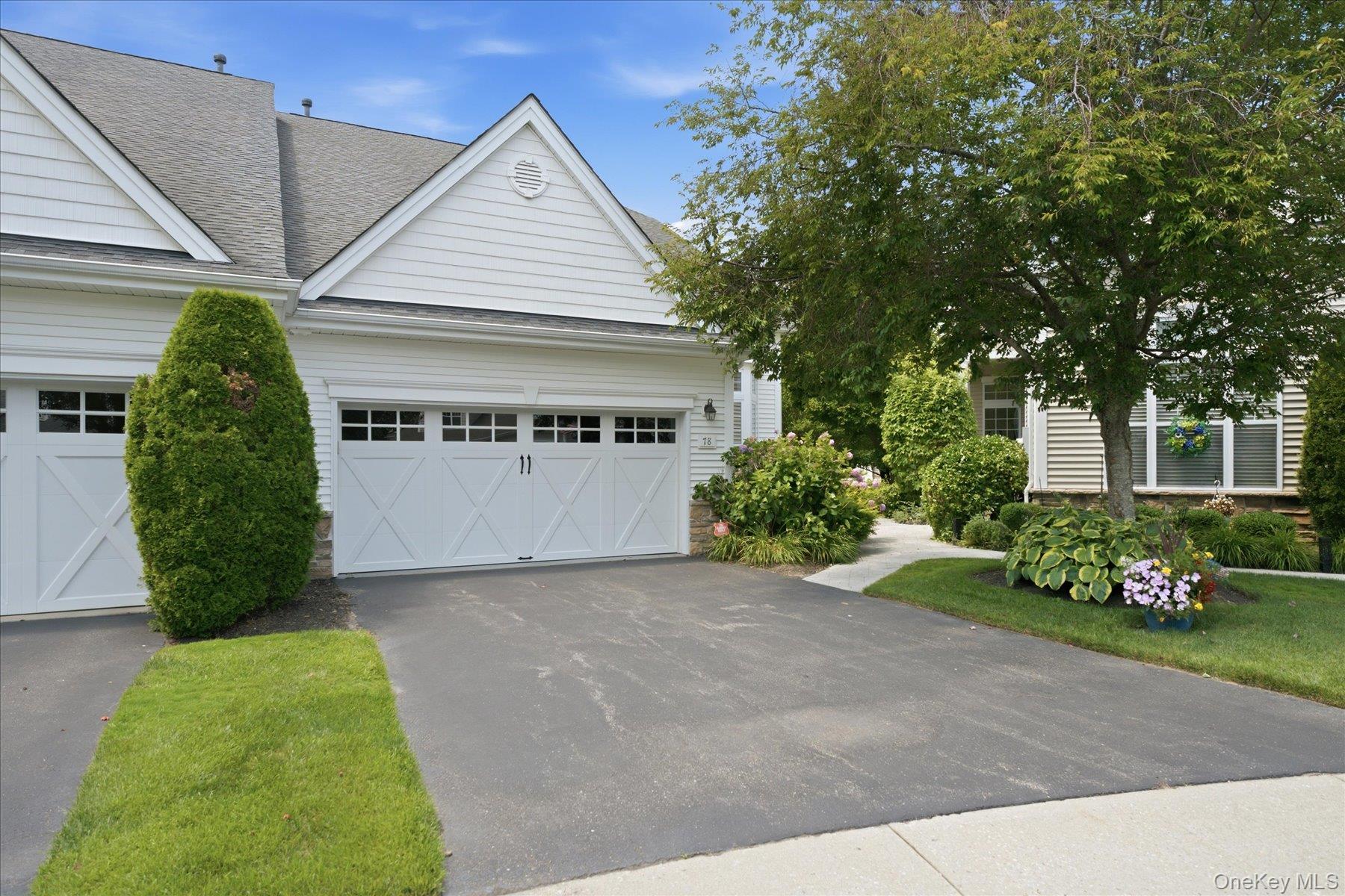 78 Ballad Court Property Photo 2