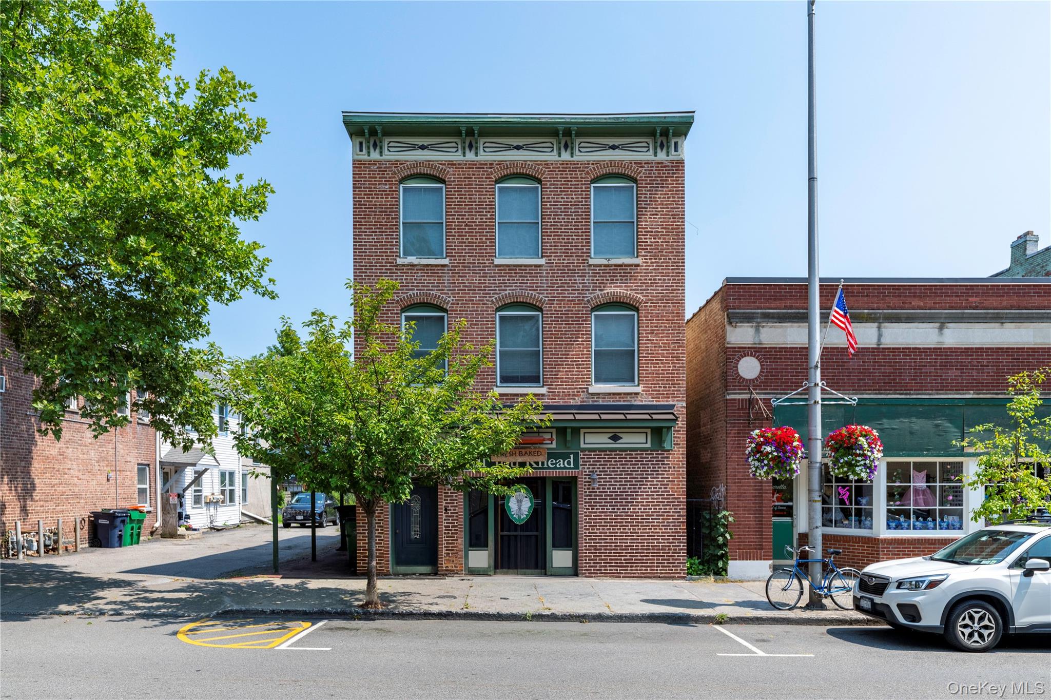 308 Main Street 2 Property Photo 1