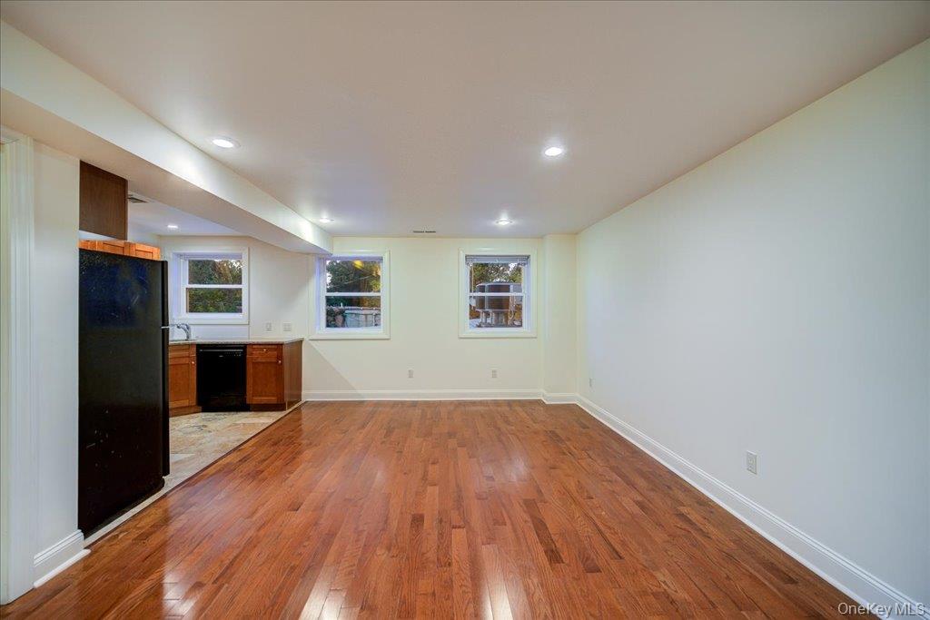 308 Main Street 2 Property Photo 10