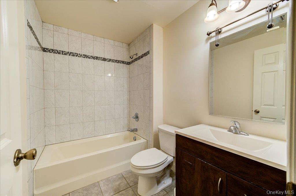 308 Main Street 2 Property Photo 13