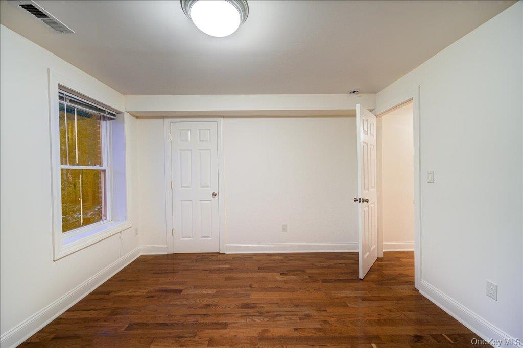308 Main Street 2 Property Photo 16