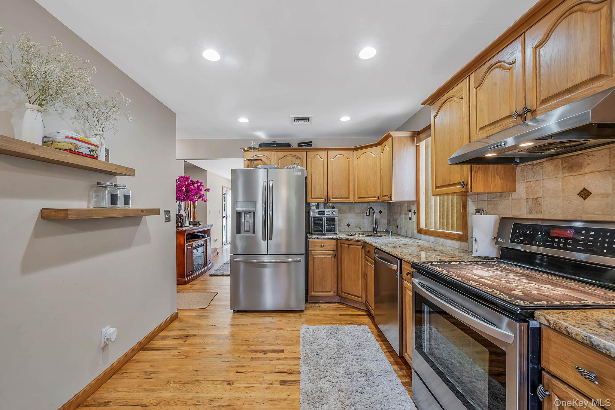 37 Champlin Street Property Photo 16