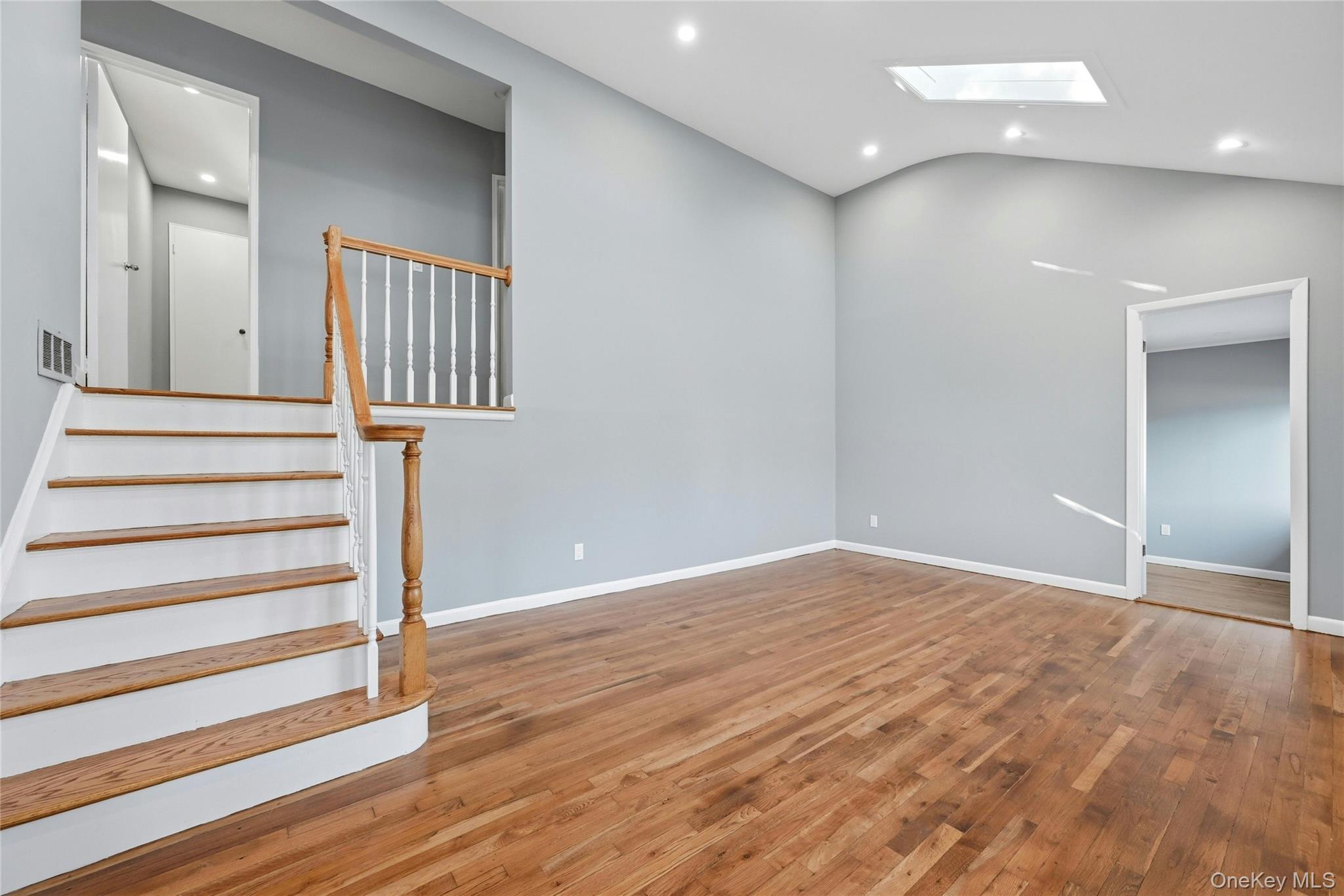 29 Henry Avenue Property Photo 7