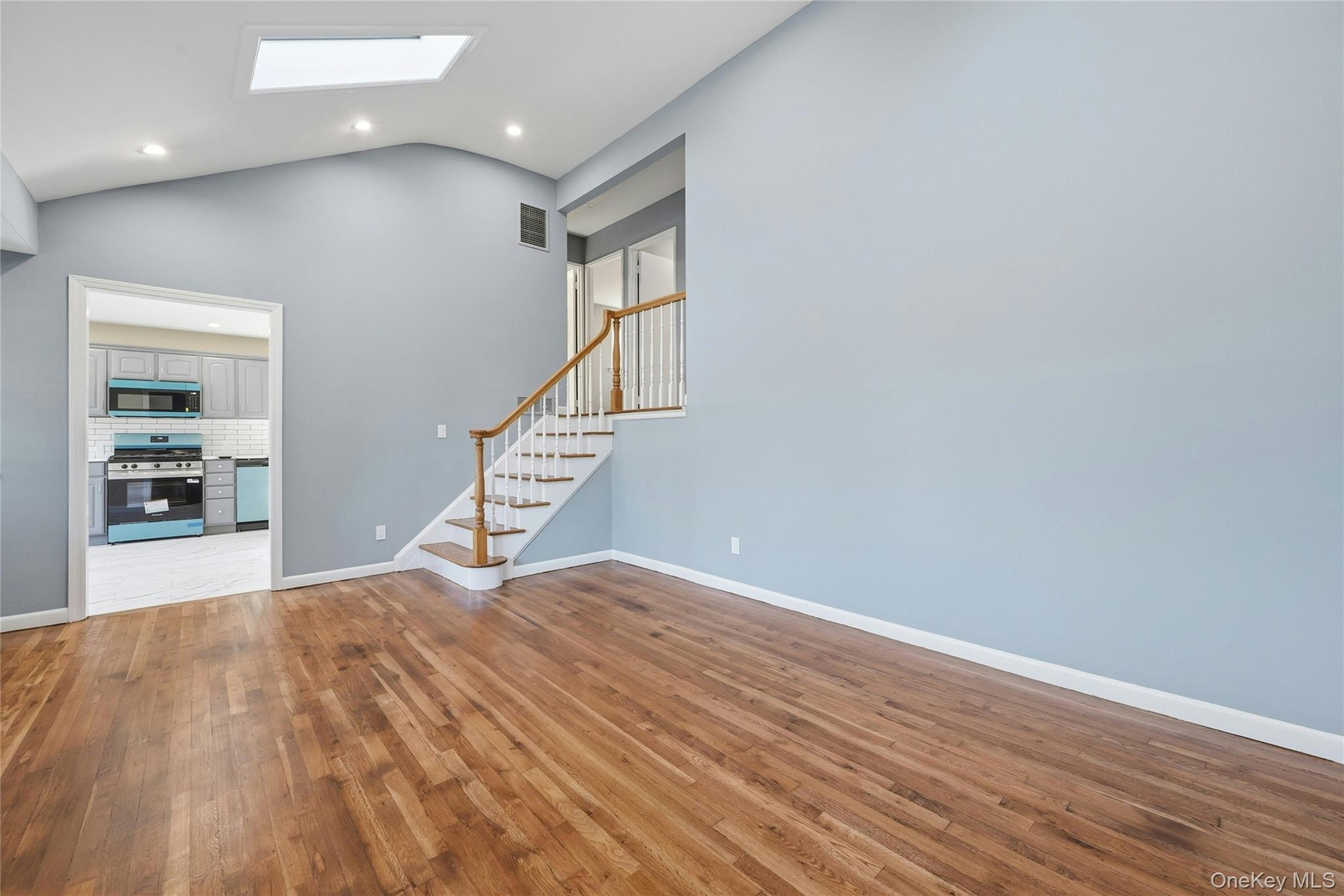 29 Henry Avenue Property Photo 9