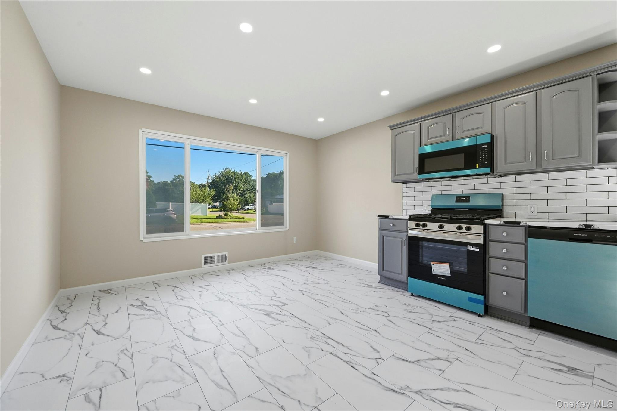 29 Henry Avenue Property Photo 10