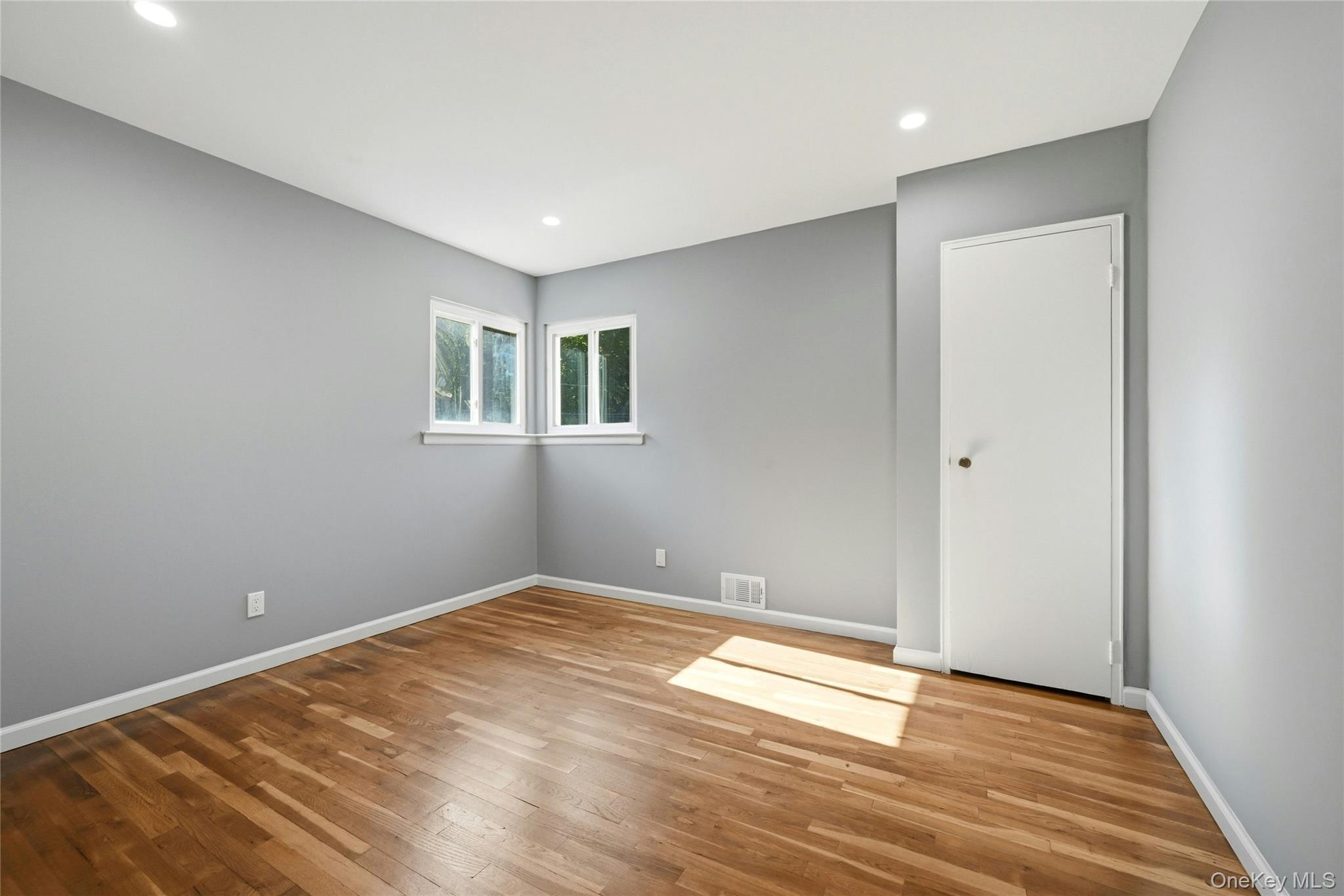 29 Henry Avenue Property Photo 15