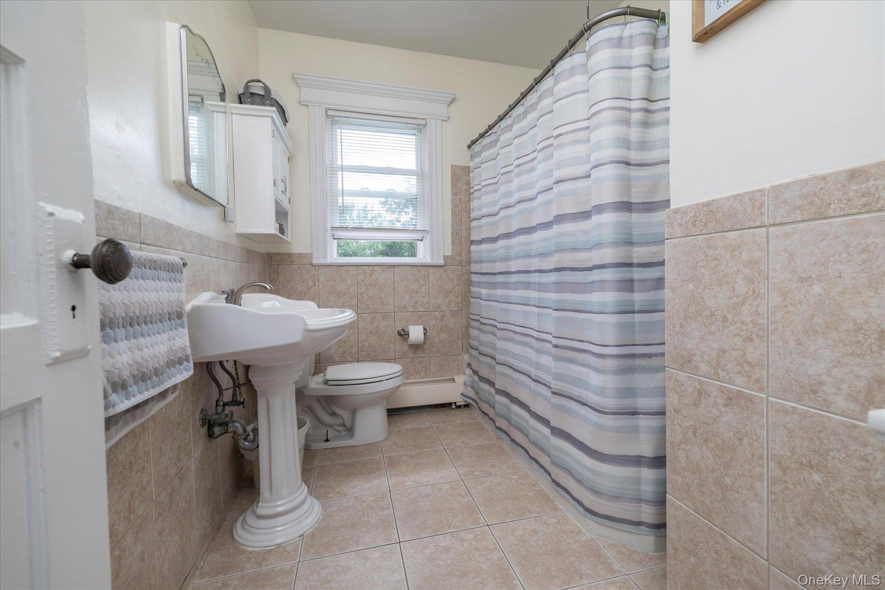 86 Woods Avenue Property Photo 12