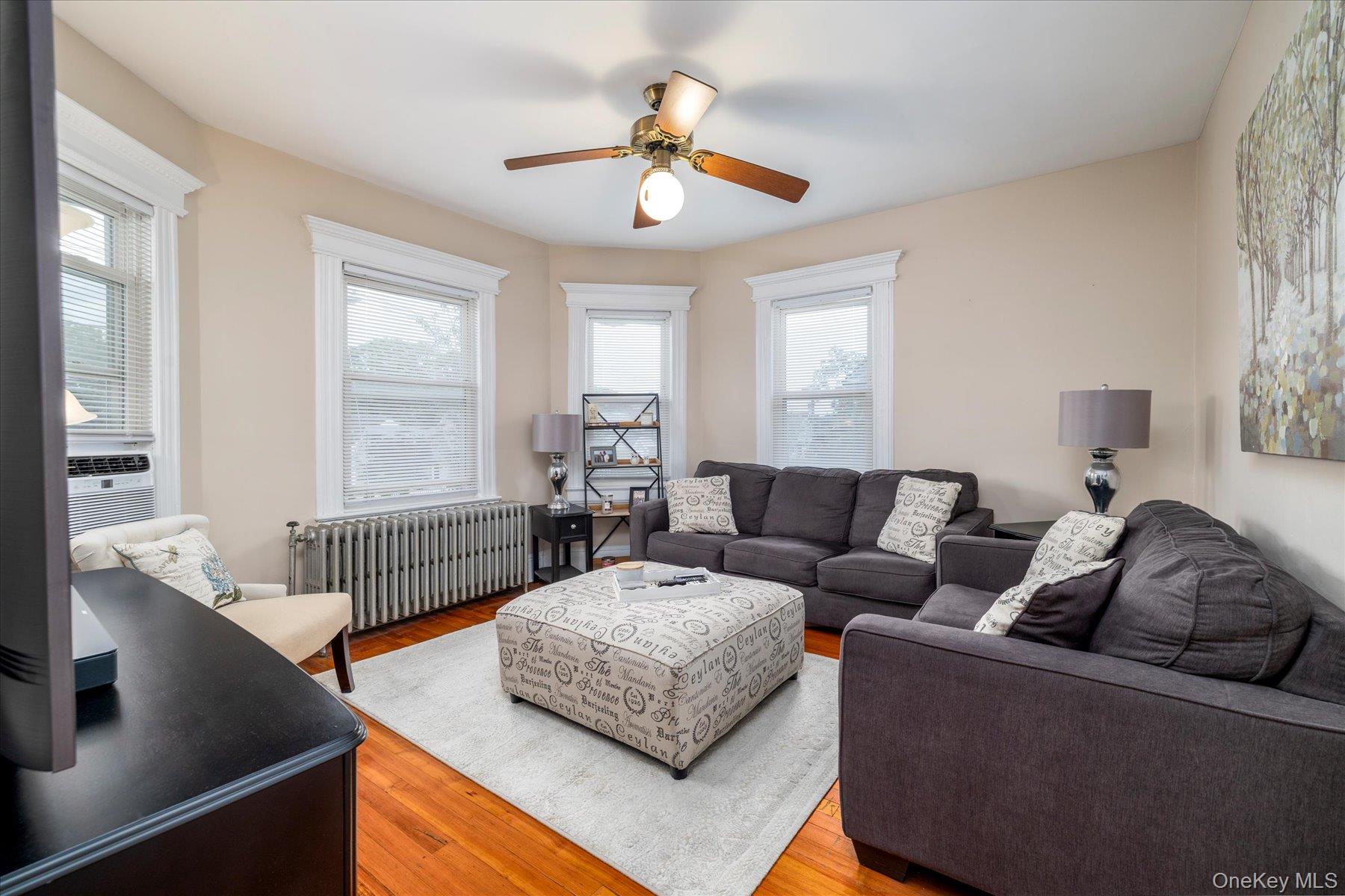 86 Woods Avenue Property Photo 13
