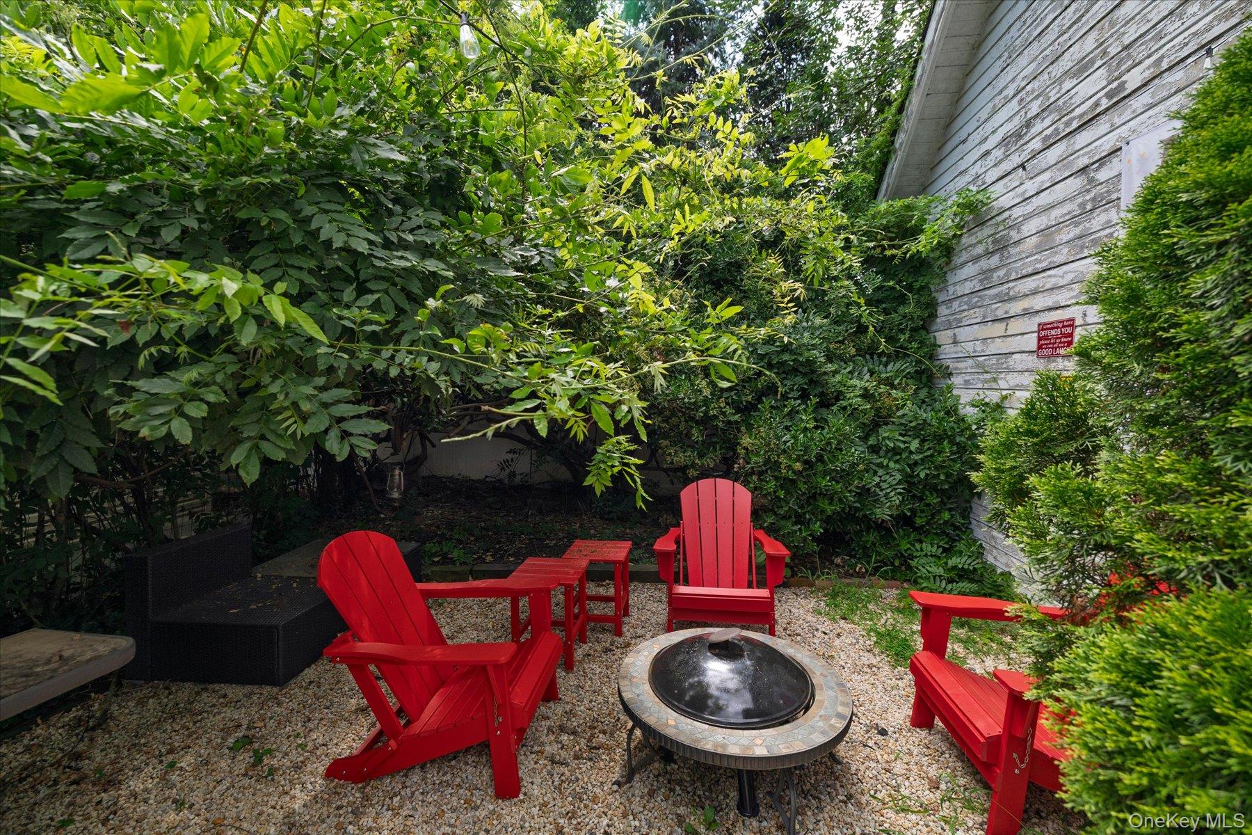 86 Woods Avenue Property Photo 34