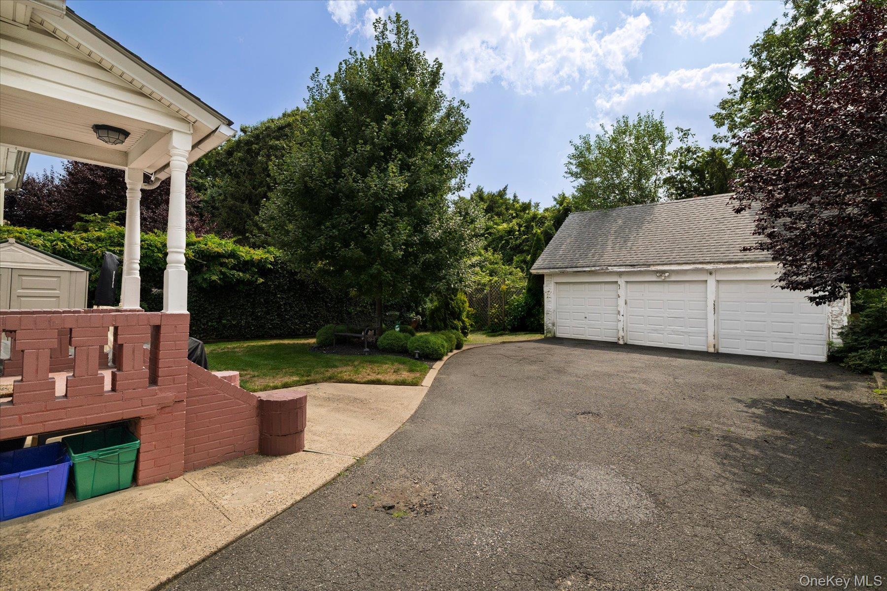 86 Woods Avenue Property Photo 35