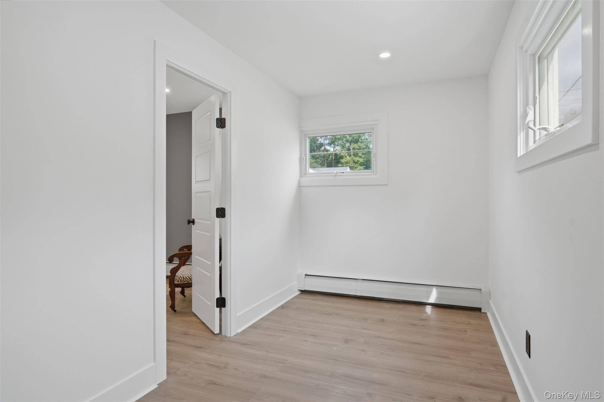 103 W Willow Street Property Photo 15