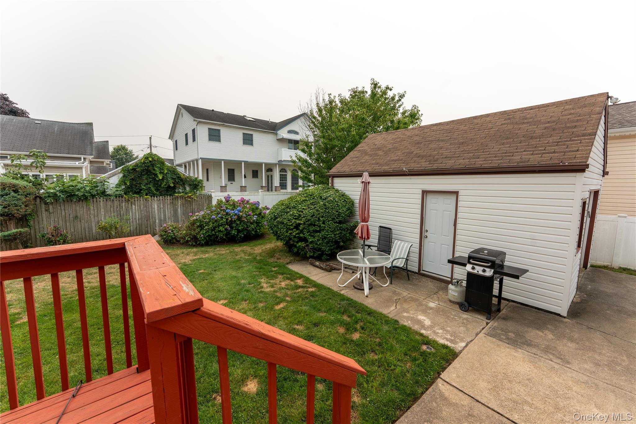 81 Montgomery Avenue Property Photo 6
