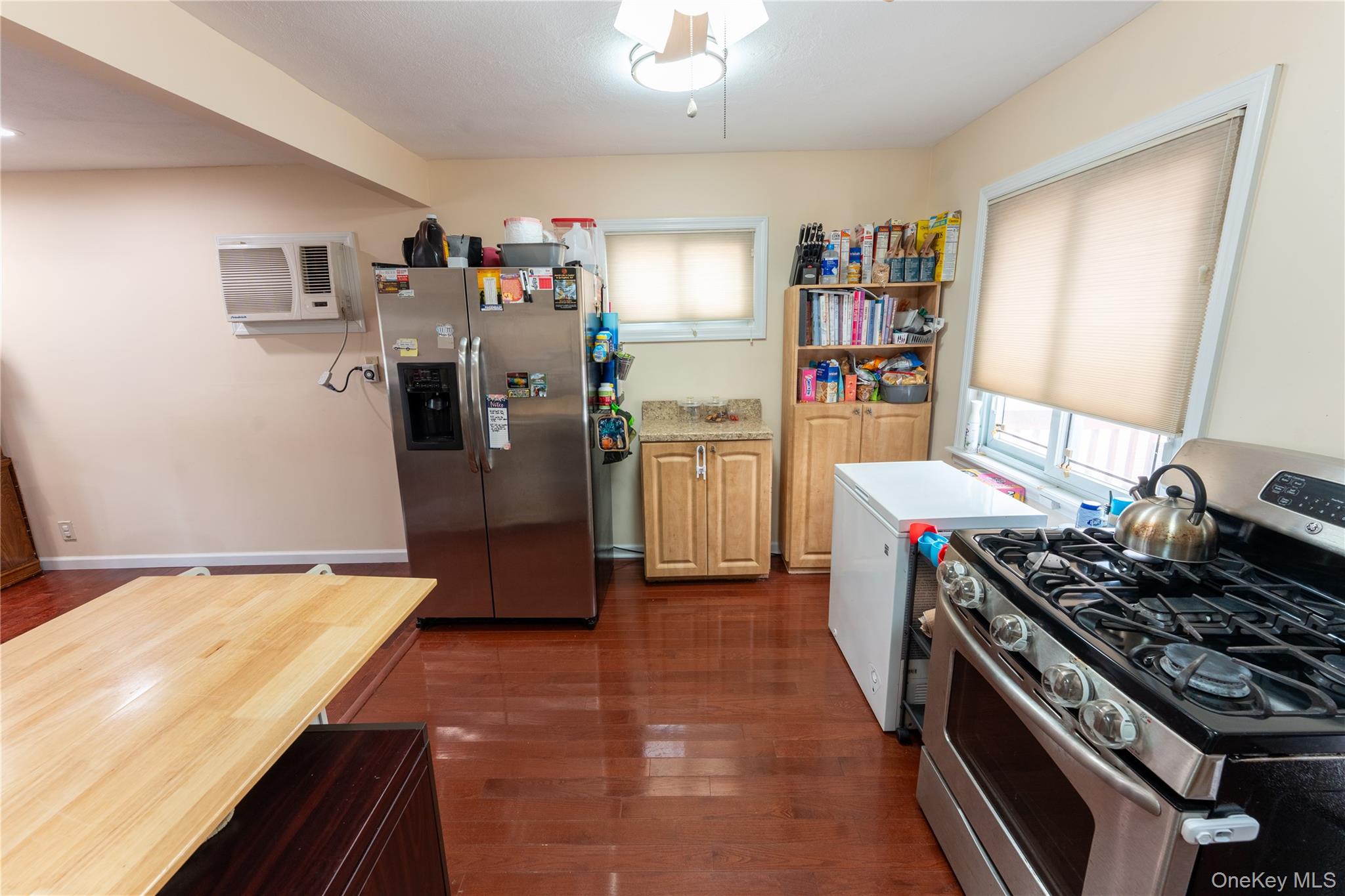 81 Montgomery Avenue Property Photo 10