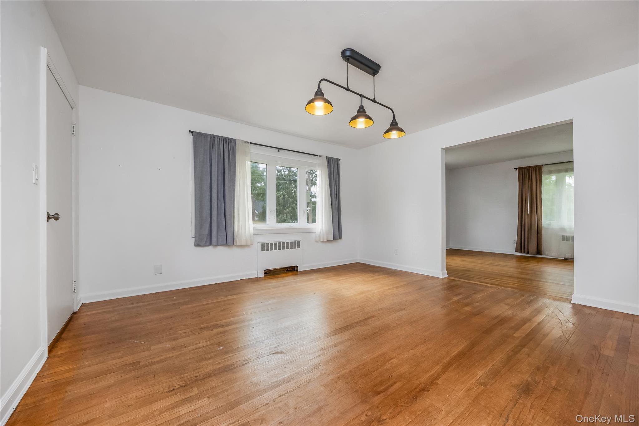 285 Starke Avenue Property Photo 3
