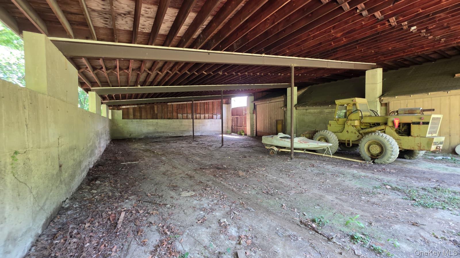 . Gardnertown Road Property Photo 5
