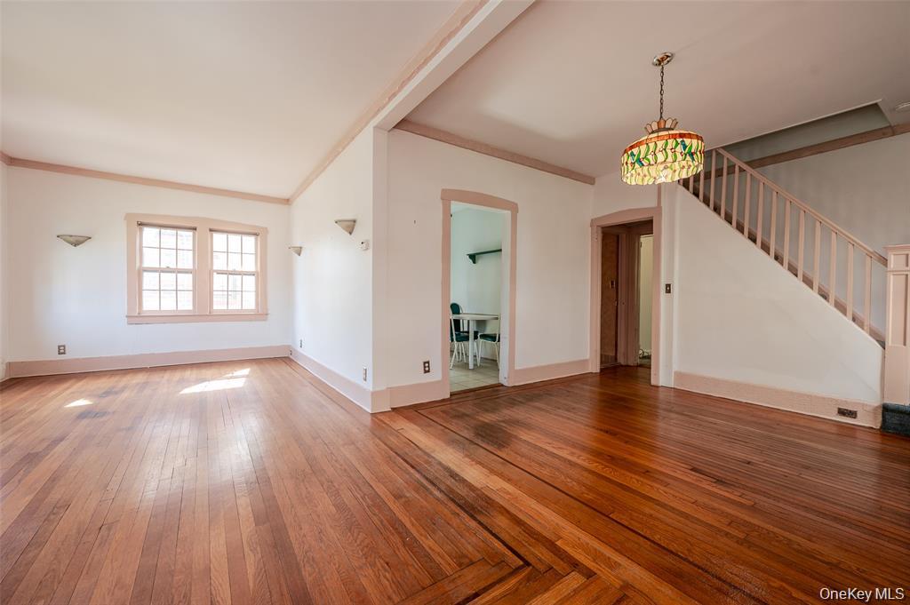32 E Atlantic Avenue Property Photo 5