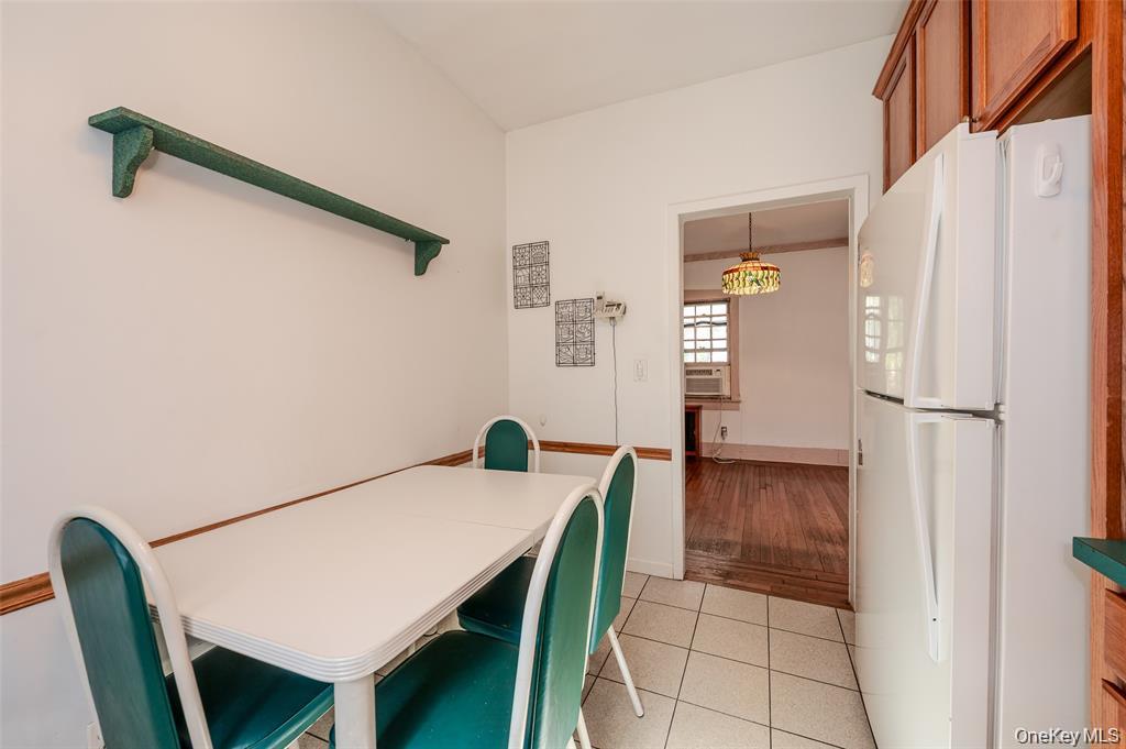 32 E Atlantic Avenue Property Photo 10